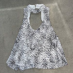 High neck tank top